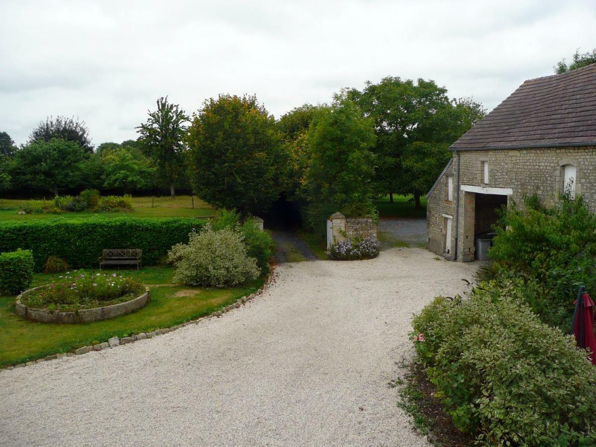 Bed and Breakfast Domaine De La Cour Vautier Mandeville-en-Bessin Exterior foto